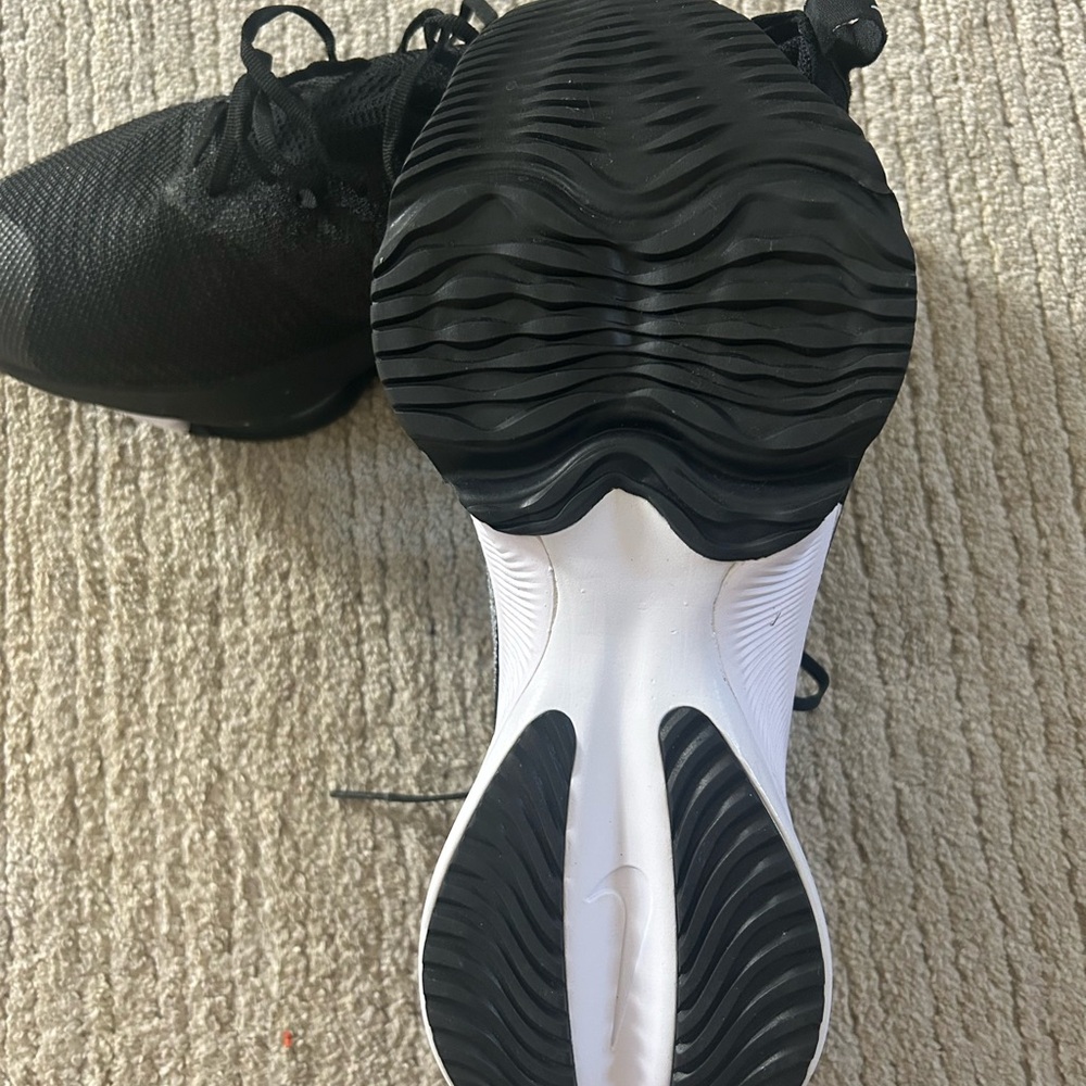Men’s Nike Size 11 - Picture 2 of 3